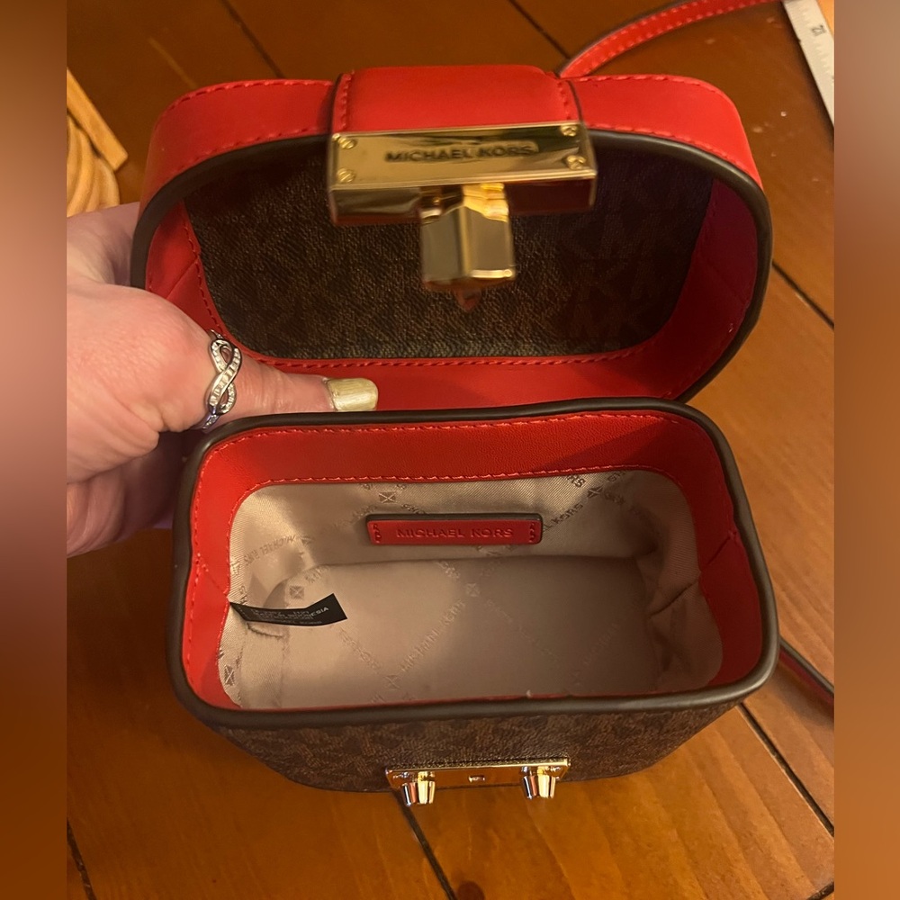 Michael Kors Rosa Mini Trunk Crossbody Bag - Picture 16 of 16